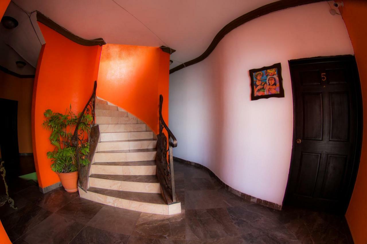 Hostal Casa De Grethel Flores Buitenkant foto