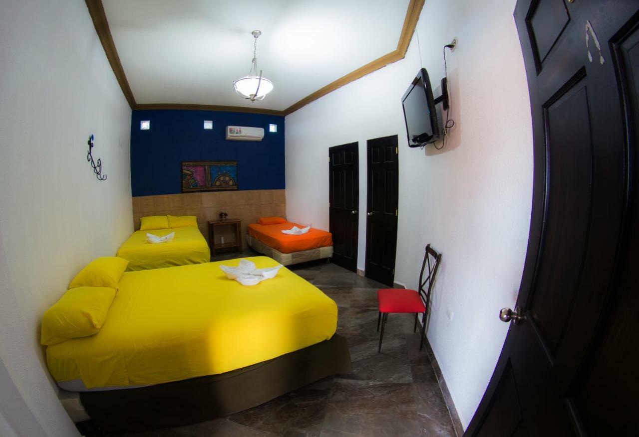 Hostal Casa De Grethel Flores Buitenkant foto
