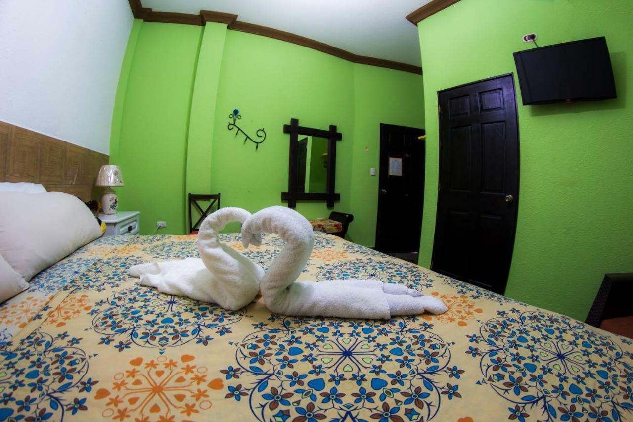 Hostal Casa De Grethel Flores Buitenkant foto