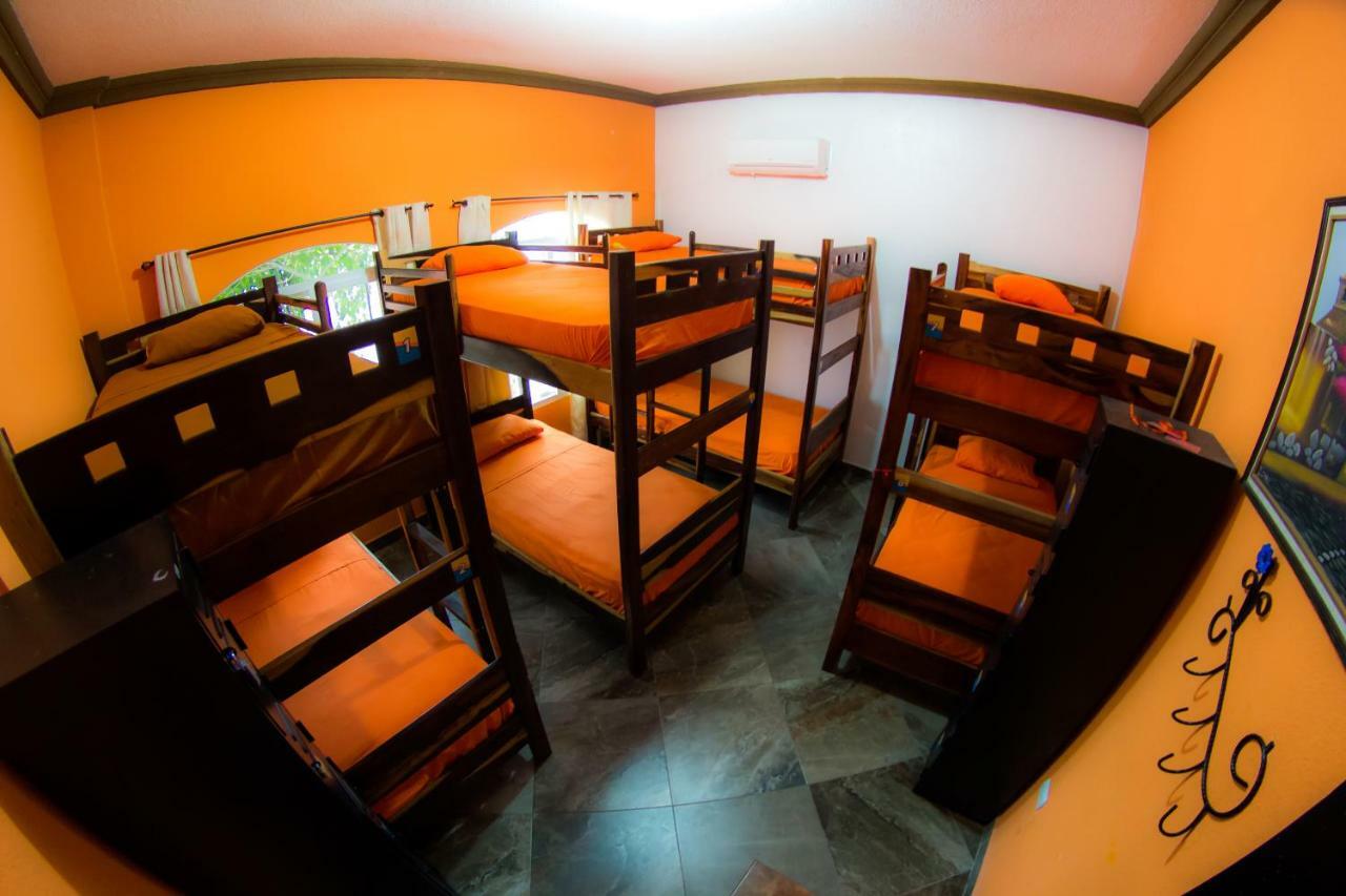 Hostal Casa De Grethel Flores Buitenkant foto