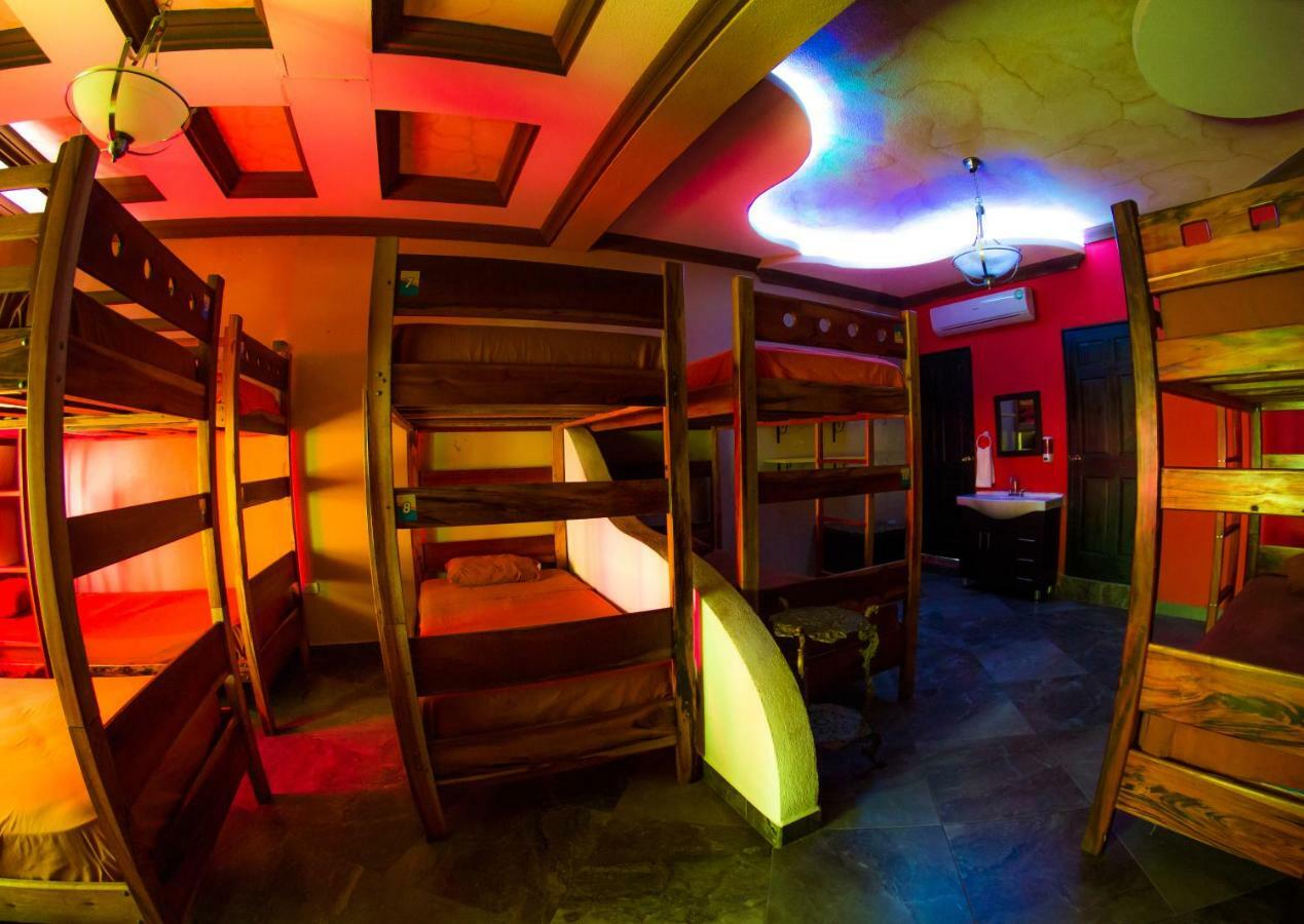 Hostal Casa De Grethel Flores Buitenkant foto