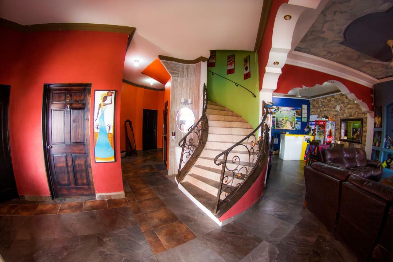 Hostal Casa De Grethel Flores Buitenkant foto